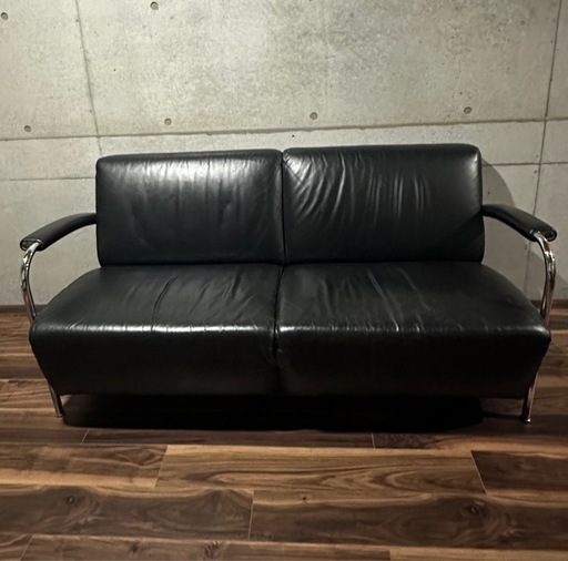 本革　レザーソファ　ブラック