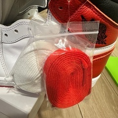 【新品】Nike Air Jordan 1 HIGH OG ホワイト/レッドの画像