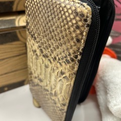 蛇柄　長財布の画像