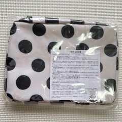 【新品未使用】オムツポーチの画像