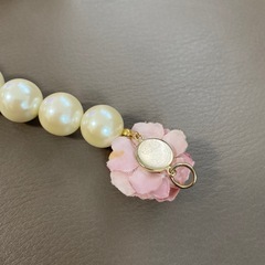 フェイクパールネックレスの画像