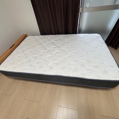 【お渡しする方決定しました】セミダブルベッド＋マットレス（アイリ...