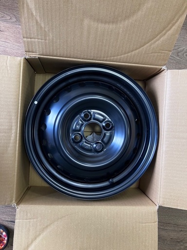 スチールホイール