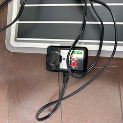 ビバリア　マルチパネルヒーター　32wの画像