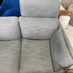 9/3値下げしました！⭐️人気⭐️NITORI 2Pソファ ファブリック 2人掛け コンパクト ヘッドレスト付き No.2018 KEの画像