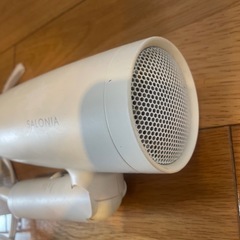 サロニア　ドライヤーの画像