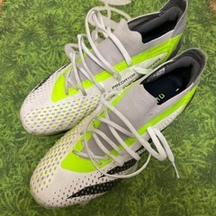 お値下げしました！adidasプレデターアキュラシー
