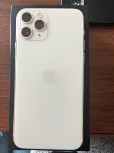 iPhone11Pro 256G ホワイト