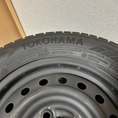 スタッドレスタイヤセットの画像