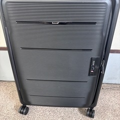 新品未使用　折り畳みスーツケース　M
