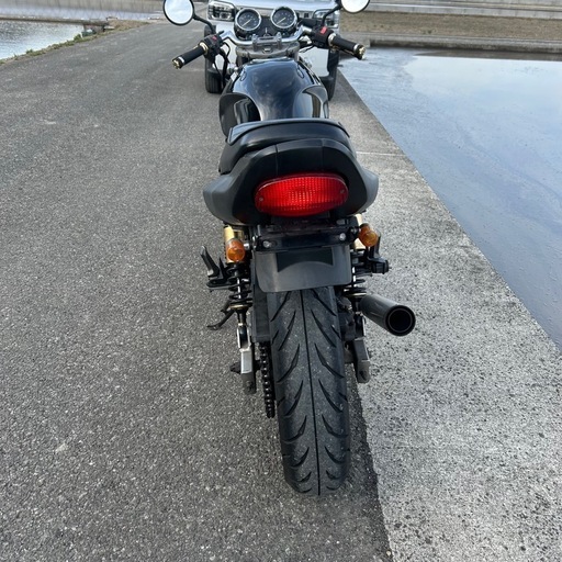 バリオス2  250cc 黒　バイク　ネイキッド　6日まで限定価格 バリオス2 250cc 黒 バイク ネイキッド 6日まで限定価格 【公式通販】