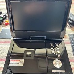 GD-902TV 　9インチ1segポータブルDVDプレイヤー（...
