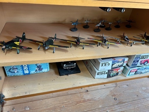 バイクと戦闘機