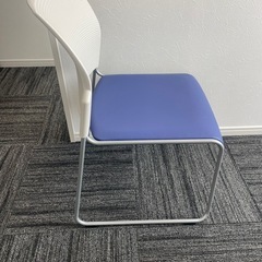 スタッキングチェア 10脚セットの画像