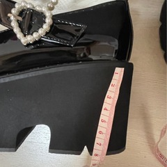 新品未使用。厚底シューズMサイズの画像
