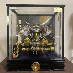 端午の節句 (ガラスケース入り
兜飾)