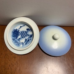 新幹線総局　新幹線と富士山のふた付き湯呑み　8個
の画像