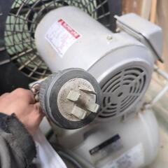 コンプレッサー　動力200v　comgの画像