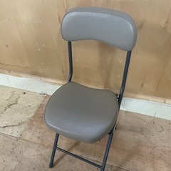 032702 折りたたみ椅子