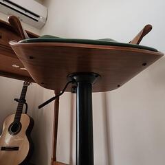 カウンターチェアの画像