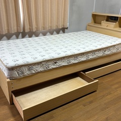 収納付シングルベッド