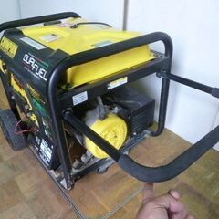 【中古】チャンピオン 発電機 CPG7800DF-J  (2) ガソリン/プロパン 両用 DUAL FULE GENERATOR 2020年 Champion 発電の画像