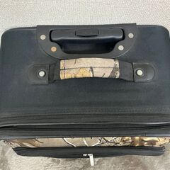 Team Realtree スーツケースの画像