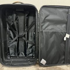 Team Realtree スーツケースの画像