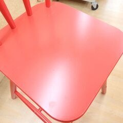 59/704 イケア AGAM 子供用チェア レッド　【モノ市場知立店】の画像