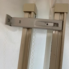 カーテンレールの画像