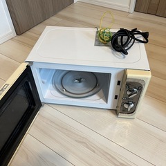 【無料お譲りします】電子レンジ　800W/200Wの画像