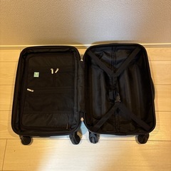 キャリーケースの画像
