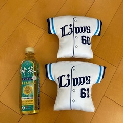 埼玉西武ライオンズ ★ ユニフォーム型クッションセット　希少の画像