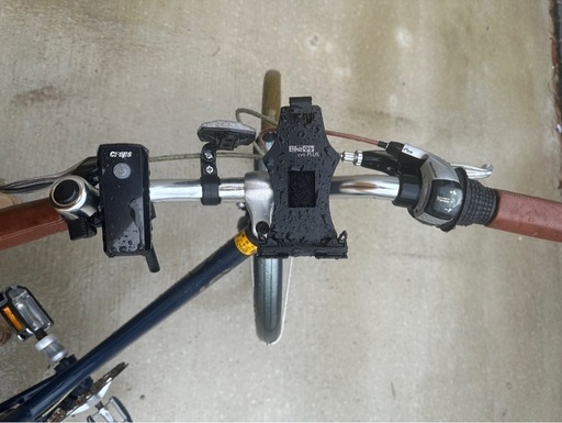 自転車　ルイガノ　CITYROAM8 （ネイビー）