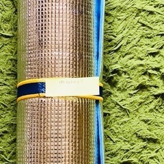 キャンプ用品❷ 銀マット（ほぼ新品）