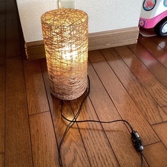 間接照明　スタンドライトの画像