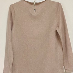 Khalita ネックレス 襟付き トップスの画像