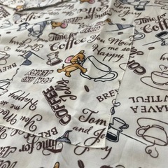 かりゆしウェア　人気柄　新品　トムとジェリー　コーヒーの画像