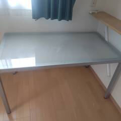 ダイニングテーブル　