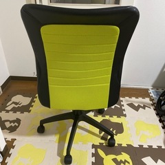 デスクチェアの画像