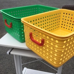 大きい　プラカゴ　おもちゃ入れ等　2個セットの画像