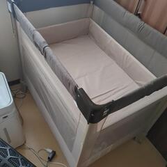 アップリカ ココネル  ベビーベッド