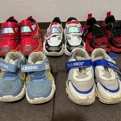 こども靴　の画像