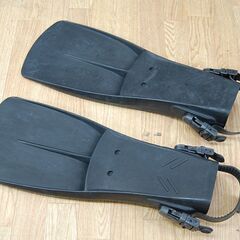 フィン AQUA-LUNG 25-27cm ブラック  Capri アクアラング ダイビングフィン マリンスポーツ 足ヒレ ダイビンググッズ マリングッズ 札幌市 清田区 平岡の画像