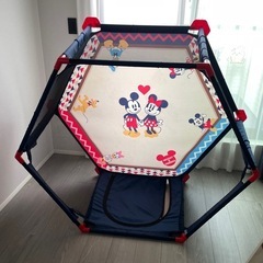 ベビーサークルの画像