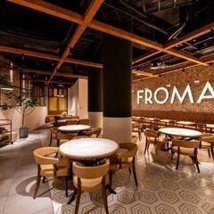 4/19(土) 17：30 -  ≪三宮・花時計前≫ *FROM...