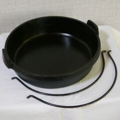 すき焼き鍋の画像