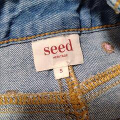 女の子　デニムスカートの画像