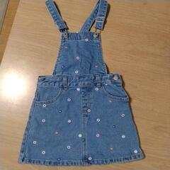 女の子　デニムスカート