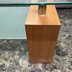 【使用品
】ガラステーブル　お洒落の画像